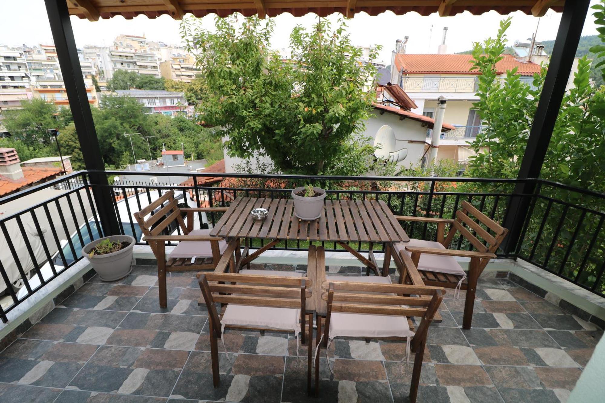 Casa Di Famiglia Apartment Thessaloniki Exterior photo